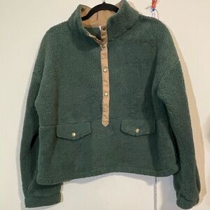 Olivia Sky Sherpa Jacket Women’s large Fleece green w/snap buttons front pockets